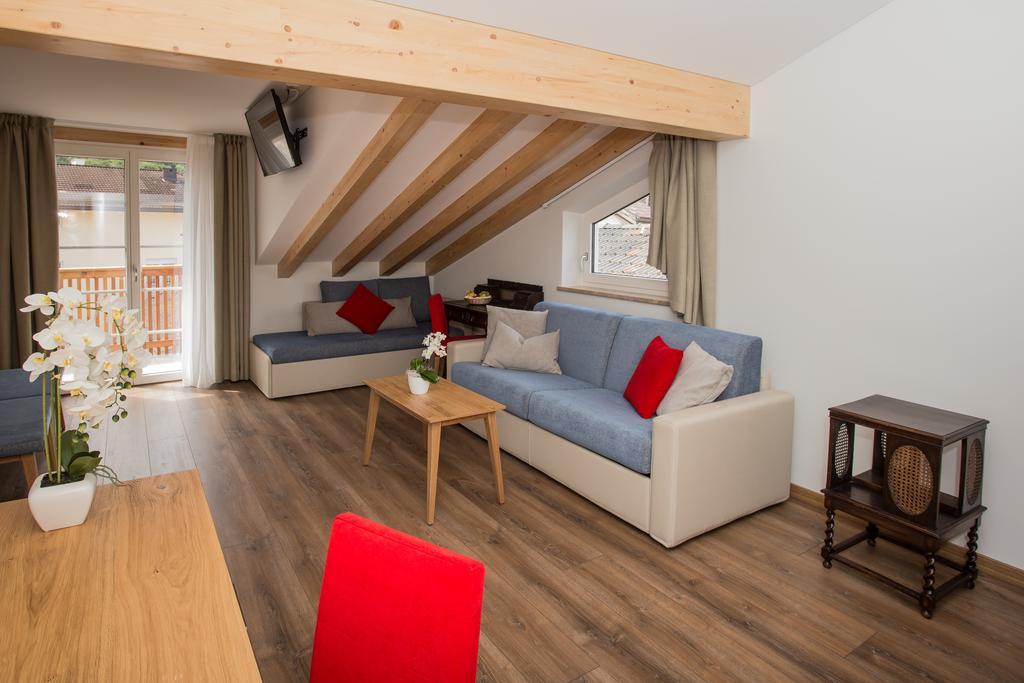 Hotel Tyrol Ora / Auer Ngoại thất bức ảnh