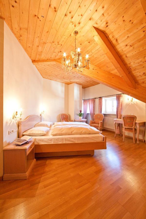 Hotel Tyrol Ora / Auer Ngoại thất bức ảnh